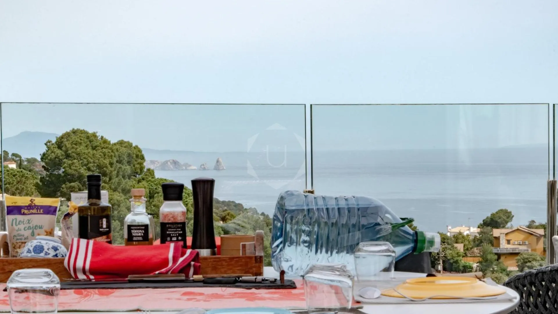 Villa Manila - Sa Riera Secluded, Modern, Sea Views Begur